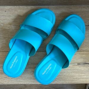 Hush Puppies 7 turquoise sandals